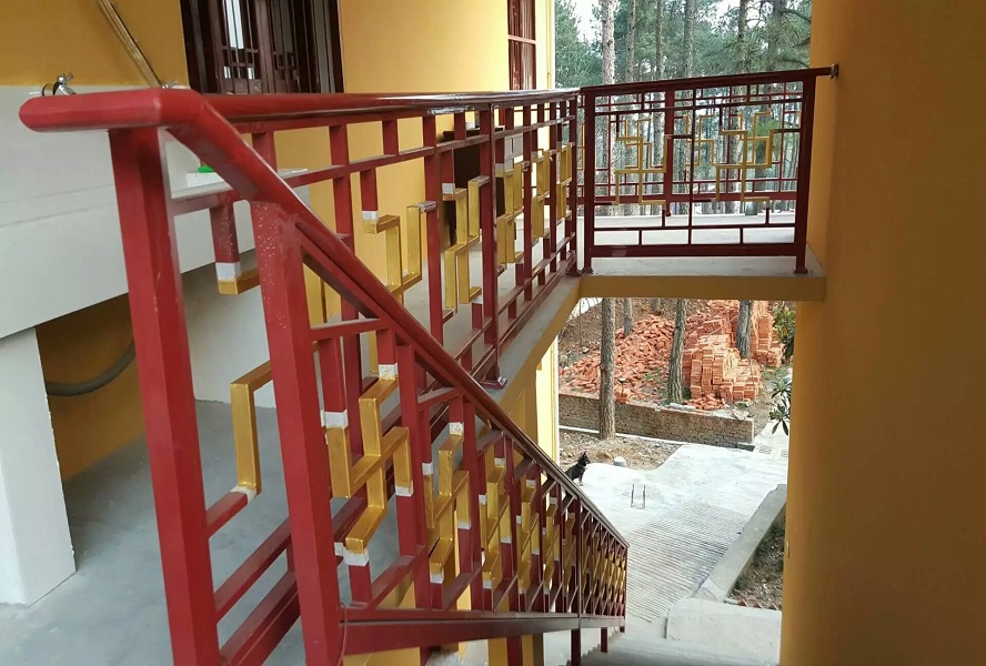 1741565555554709.jpeg 寺廟樓梯扶手.jpeg